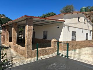 Affitto Casale  Diseminado cabrillas 261a. Chalet campo rústico a 10 minutos de vélez málaga