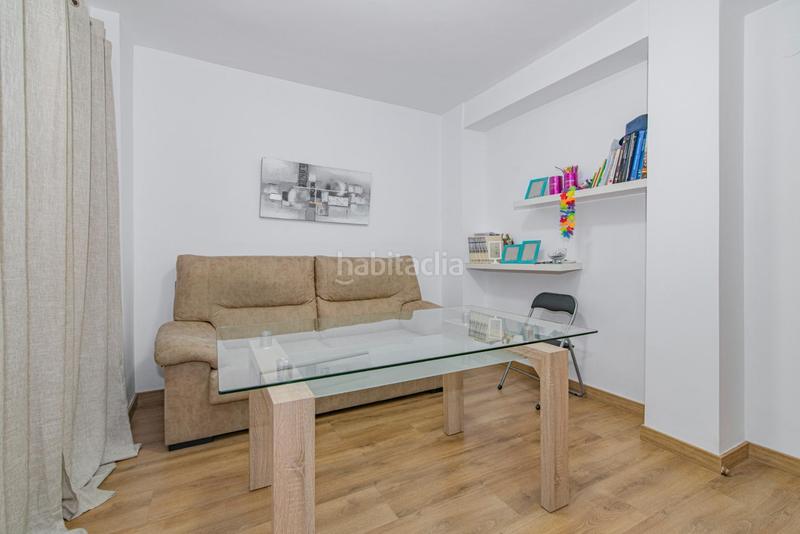 Foto 3ad48d88-85d4-4805-accd-de08f76d6834. Piso oportunidad!! piso totalmente reformado en zaidin calle palencia junto merca 80 en Granada