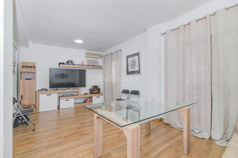 Foto e4cce9cc-21a3-4cfc-8d53-687e3d8f748e. Piso oportunidad!! piso totalmente reformado en zaidin calle palencia junto merca 80 en Granada