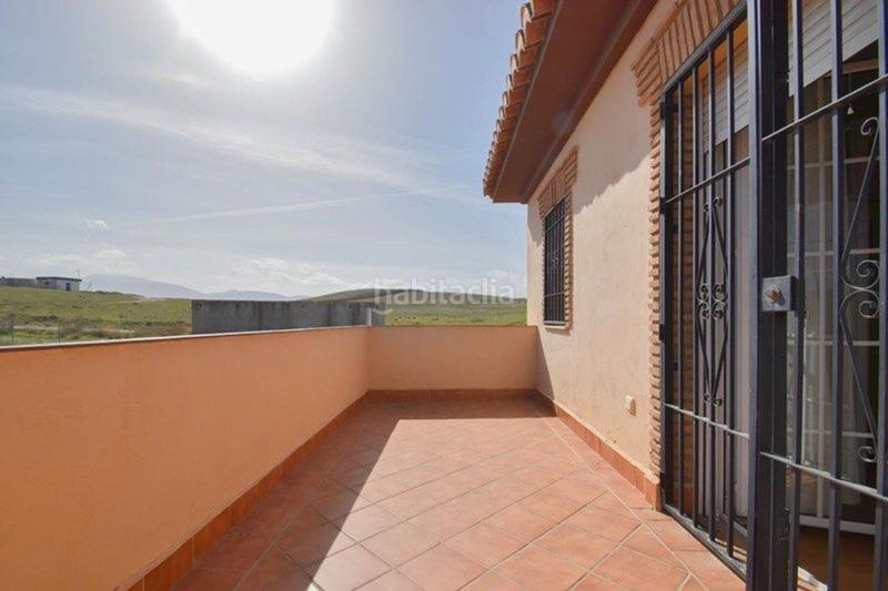 Foto 021938e1-05f7-4736-8906-ef1b0e72af2f. Chalet in teresa de calcuta 19 in Urbanizaciones Alhendín