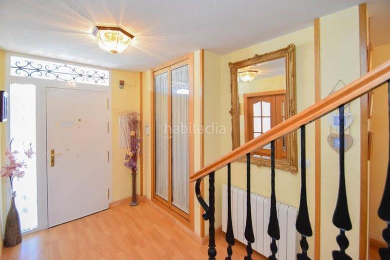 Foto 434adcd7-6207-4e19-a454-4539f8e3abdd. Chalet in teresa de calcuta 19 in Urbanizaciones Alhendín