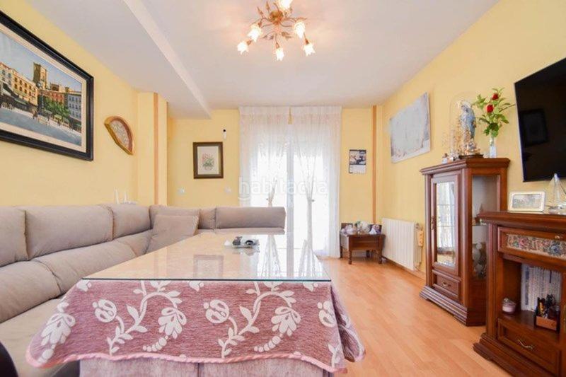 Foto adb6cf36-2360-43e9-8b83-ff171d2ad35b. Chalet dans teresa de calcuta 19 dans Urbanizaciones Alhendín