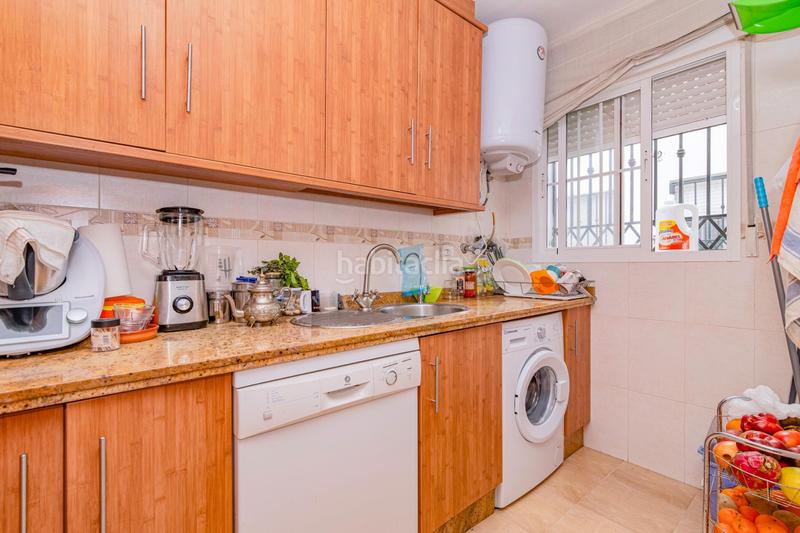 Foto 93f0eb96-5618-4326-b664-5eb6eb14dbbe. Piso  con terraza, garaje y trastero en venta Híjar, granada en Gabias (Las)