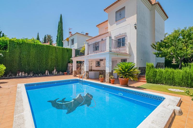 Foto 24bd744d-9527-47c7-b777-0dadc6df1cb0. Chalet bonito cahlet independiente con piscina en Monachil