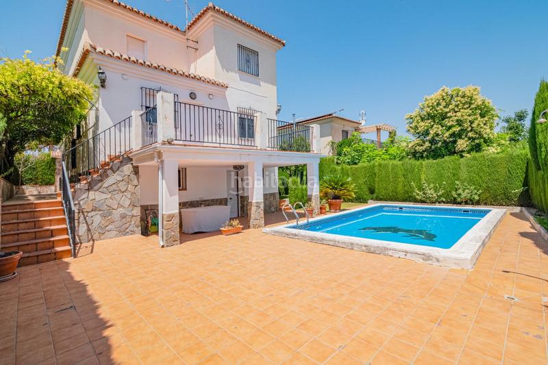 Foto 6766a1d0-09c1-40c3-a5a6-8a4a2be69ea4. Chalet bonito cahlet independiente con piscina en Monachil