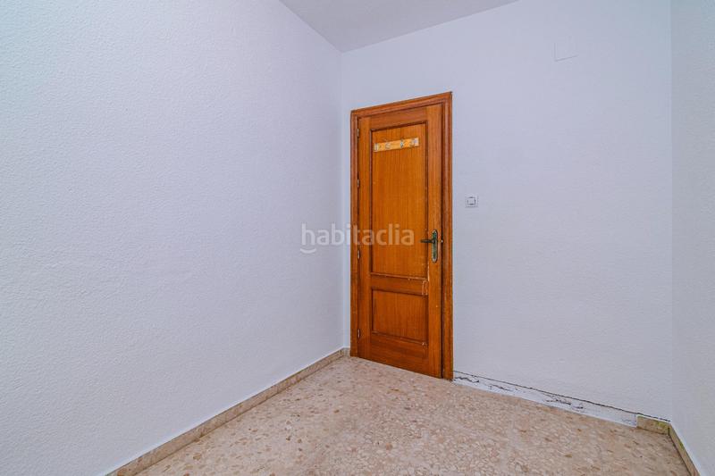 Foto b43516fe-e7d9-45e6-926d-12f454175c4d. Casa pareada en Polideportivo Alhendín
