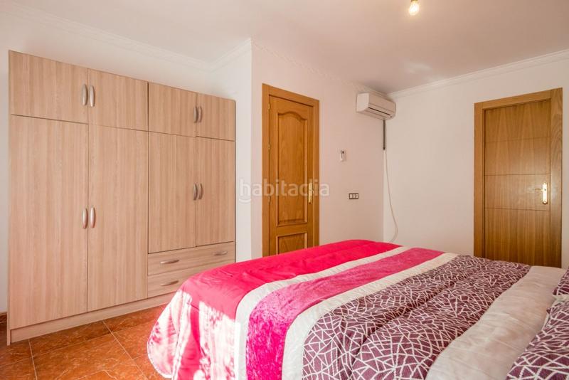 Foto 28ea9080-7c3c-46fb-9c3b-c0ce7b59f1ce. Casa en calle alegre 1 en Ayuntamiento Alhendín