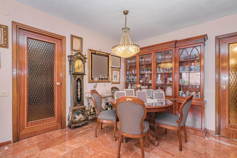 Foto e8bae415-2abc-45c4-827e-bdbf45b19536. Etagenwohnung mit heizung in Cervantes Granada