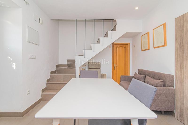 Foto 7c2e0093-07b7-4c76-9f15-f5cf616fb083. Casa pareada espectacular casa totalmente reformada en Quéntar