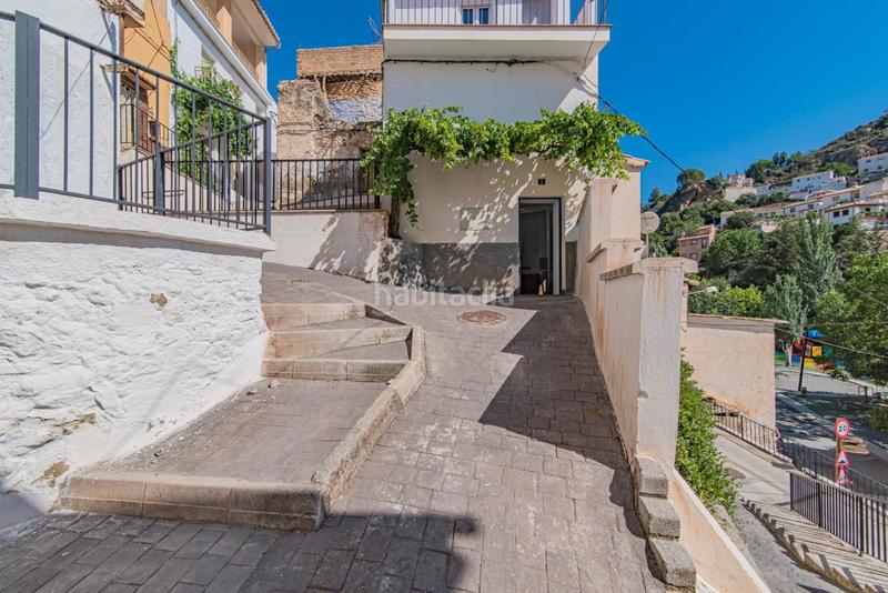 Foto ec73beb5-7e23-4549-97fe-93e9b90ed03a. Casa pareada espectacular casa totalmente reformada en Quéntar