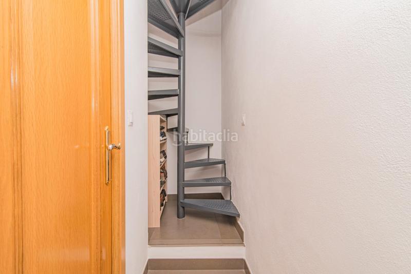 Foto fc3742ec-fe6a-43e1-8687-624f87c71234. Casa pareada espectacular casa totalmente reformada en Quéntar