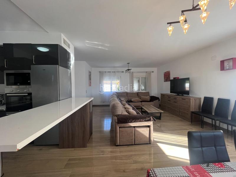 Foto 3095dda9-5fb3-4514-bad5-11ea375076d1. Chalet dans Padul