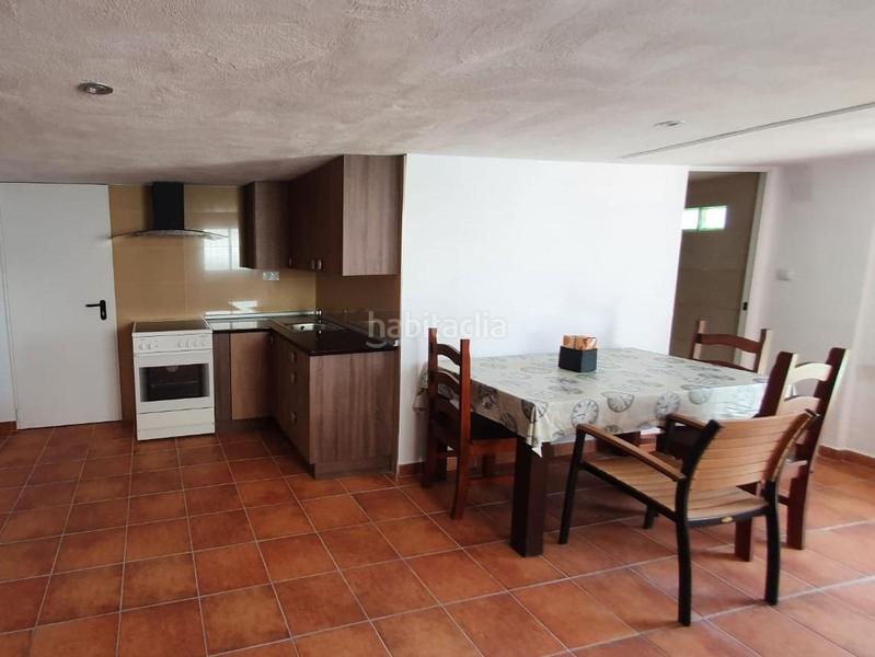 Foto 55db1a00-ec6f-4a5d-9dd3-061681bb31c9. Chalet dans Padul