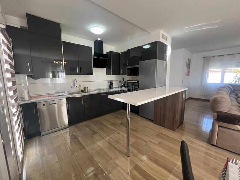 Foto b750270d-147e-4b63-8477-29d47f952722. Chalet dans Padul