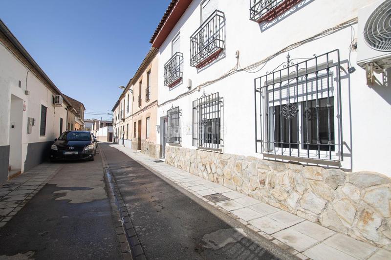 Foto dce3328b-580b-48f0-b3e2-f2e3db632140. Casa a schiera con parcheggio in Santa Fe