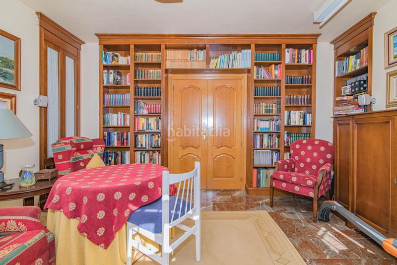 Foto 65ec11cc-cd44-404f-b88c-e1e0360e229e. Xalet amb calefacció aparcament piscina a Atarfe