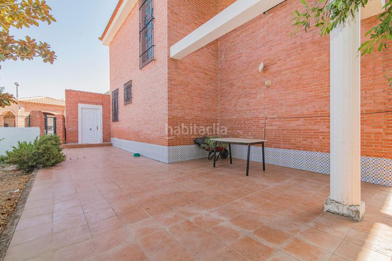 Foto ae94dc69-3ae7-4569-8c58-3baa3165c218. Xalet amb calefacció aparcament piscina a Atarfe