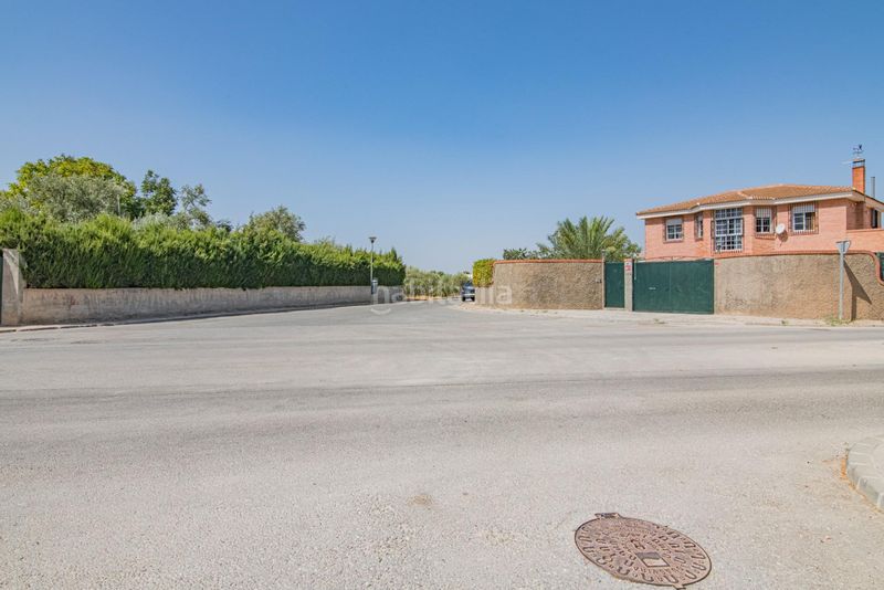 Foto e8945203-f7c8-4e58-8c6e-8455732c44e8. Xalet amb calefacció aparcament piscina a Atarfe