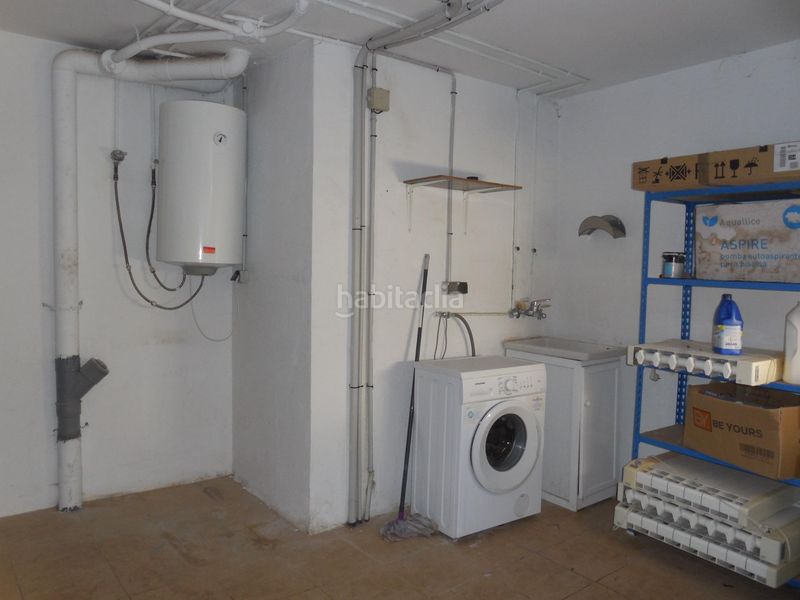 Foto 3281000a-524e-42e3-a86b-553ed83be509. Casa pareada  con jardín y piscina en el puntal en Padul