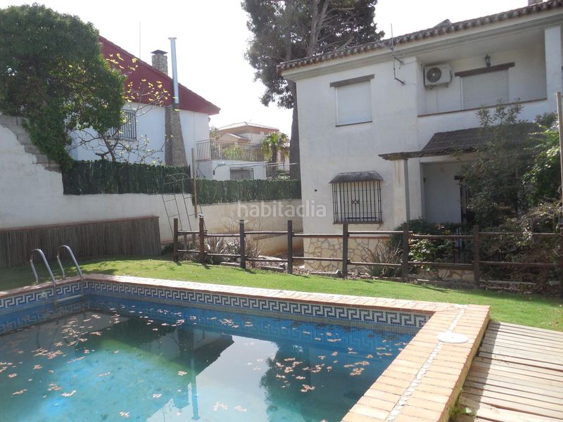 Foto 76251497-eb03-44eb-b0dc-e7776d0166a4. Casa pareada  con jardín y piscina en el puntal en Padul