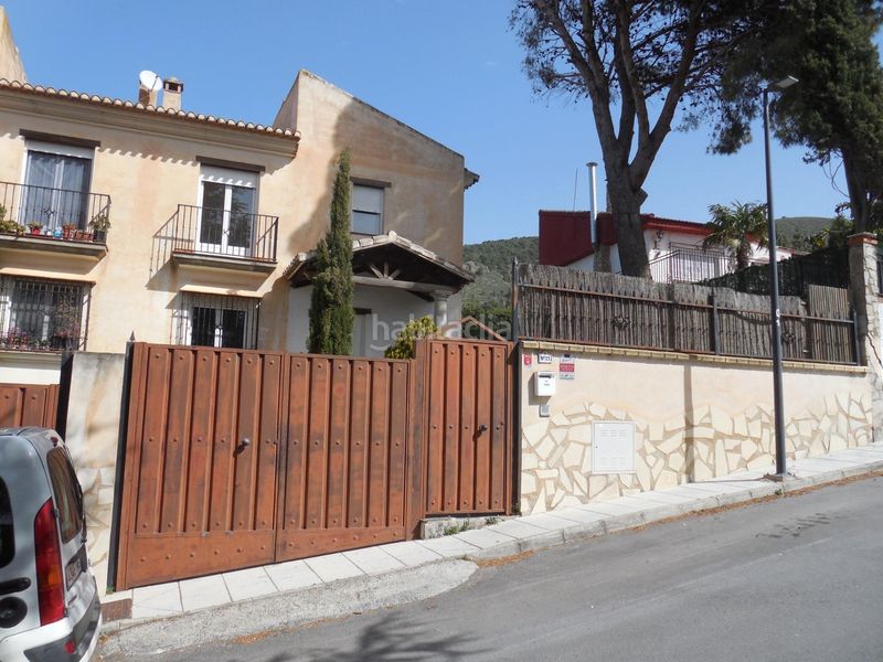 Foto 7efa4070-8b3f-4109-b5b0-dafea8ee71d6. Casa pareada  con jardín y piscina en el puntal en Padul