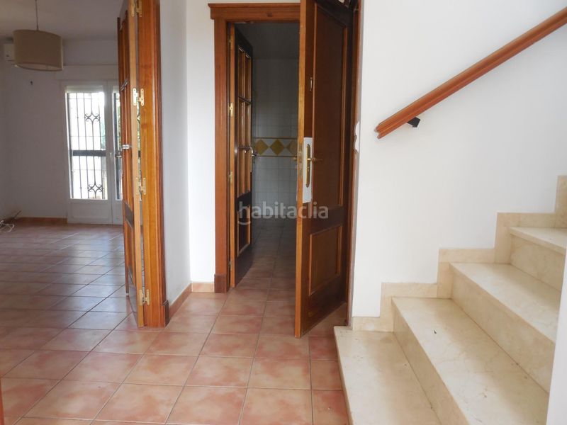 Foto 9000409e-53c8-4be6-a264-14de8fe99c02. Casa pareada  con jardín y piscina en el puntal en Padul