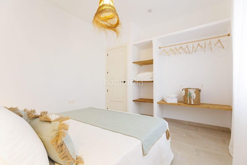 Foto 3dbad1bd-dff7-44be-bdc7-eafed82d7150. Casa amb piscina a Centro Salobreña