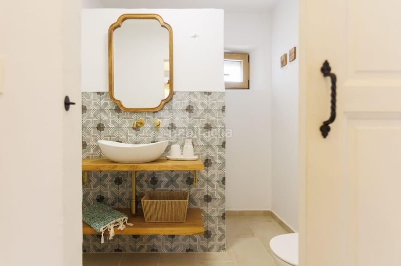 Foto 45190915-e841-406d-a50f-89bcda0d69e5. Casa amb piscina a Centro Salobreña