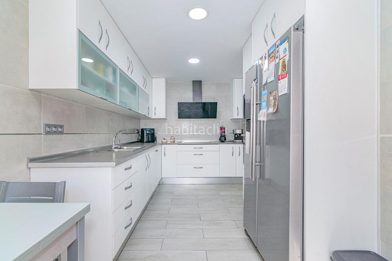 Foto 1f7ac1eb-5c95-486c-aef4-e87393904faa. Casa amb aparcament piscina a Cijuela