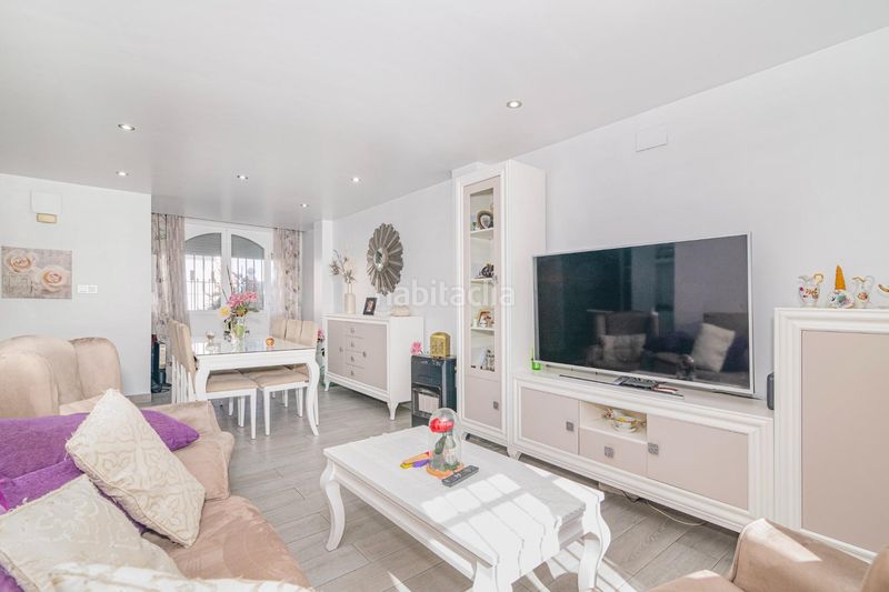 Foto aa252254-20ff-4deb-b376-d6ac3e883595. Casa amb aparcament piscina a Cijuela