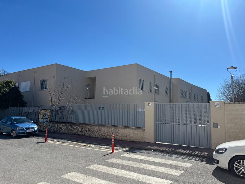 Foto e890e7da-68e0-486b-882f-c665ed7b8881. Local comercial a Malahá (La)