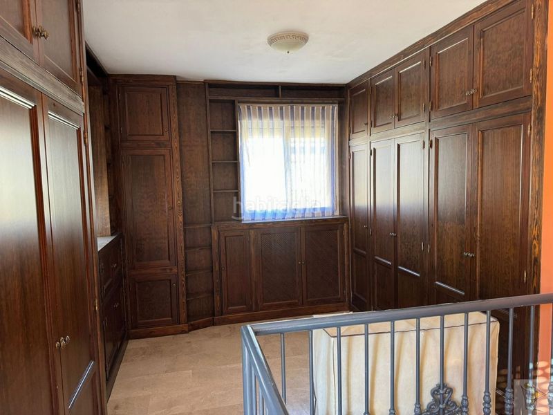 Foto 776b1819-1772-4d18-a441-eef02278a577. Casa adossada amb calefacció aparcament a Polideportivo Alhendín
