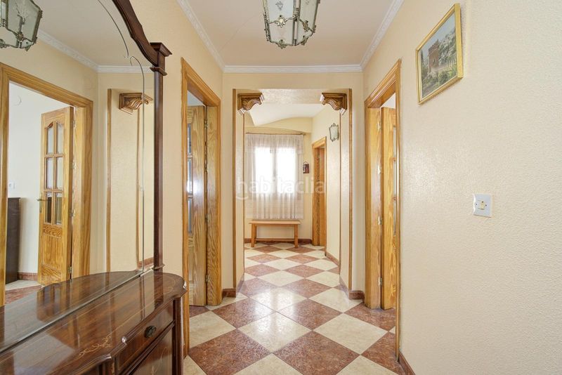 Foto 5c2e6030-f720-426a-8fd7-490c7d0845ee. Casa adossada a Padul