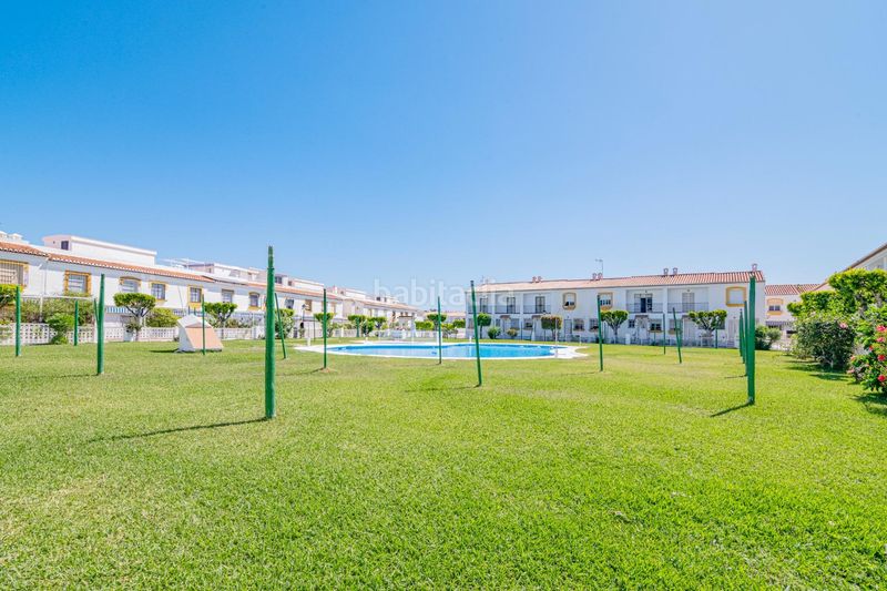 Foto ded9b08f-58ce-4977-8783-4fc7fb8a7d38. Casa adossada a Salobreña costa Salobreña