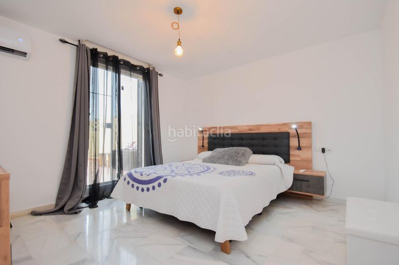 Foto a5d05608-c870-4ae4-be55-5b53f59e61da. Dúplex amb calefacció aparcament a Cúllar Vega