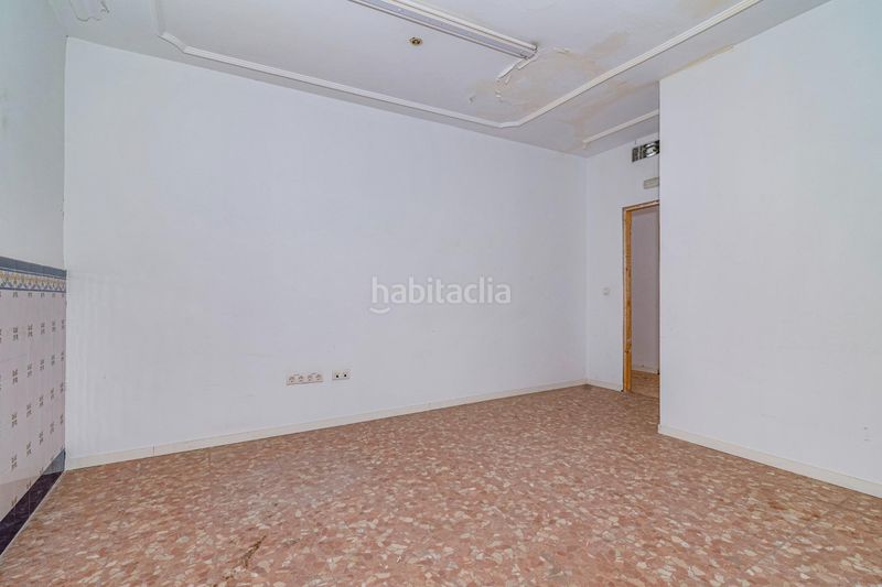 Foto 1b94a051-0ebe-4e0c-99c2-b24cb87979db. Xalet amb aparcament a Barrio de Zaidín Granada