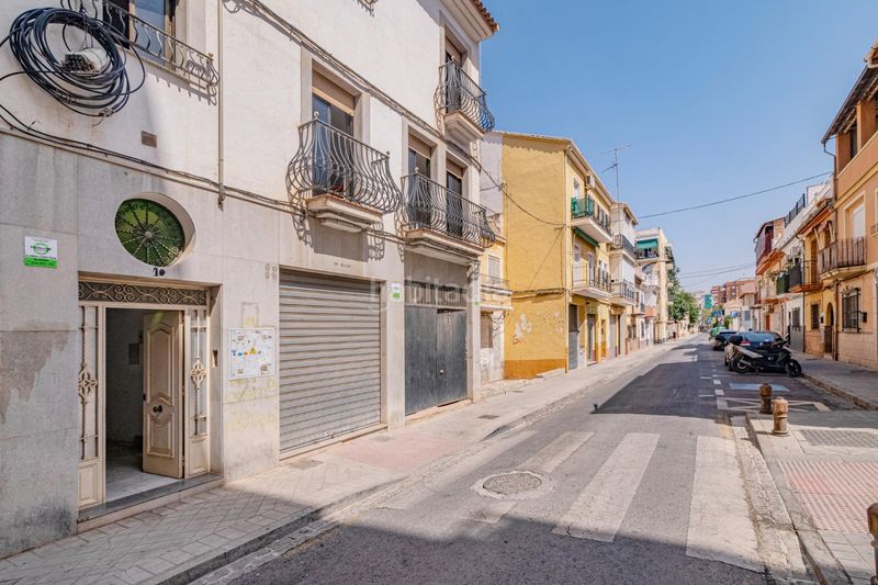 Foto 213350b0-c8d9-4927-9238-7cb03e0dc7e1. Xalet amb aparcament a Barrio de Zaidín Granada