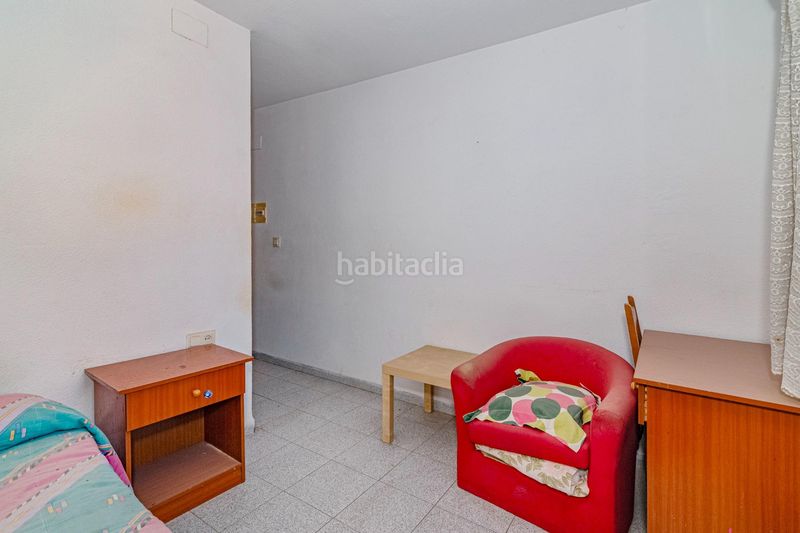 Foto d21fb958-72c1-47c9-be3f-af9ef096cfc9. Xalet amb aparcament a Barrio de Zaidín Granada