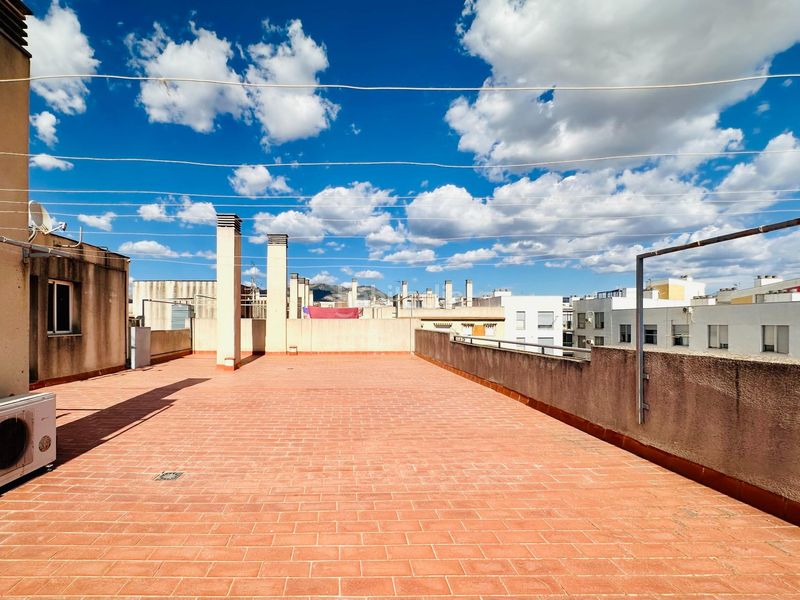 Foto 2c7acc67-cd48-4c0d-9699-675e33f78413. Flat with parking in Almanjáyar Granada