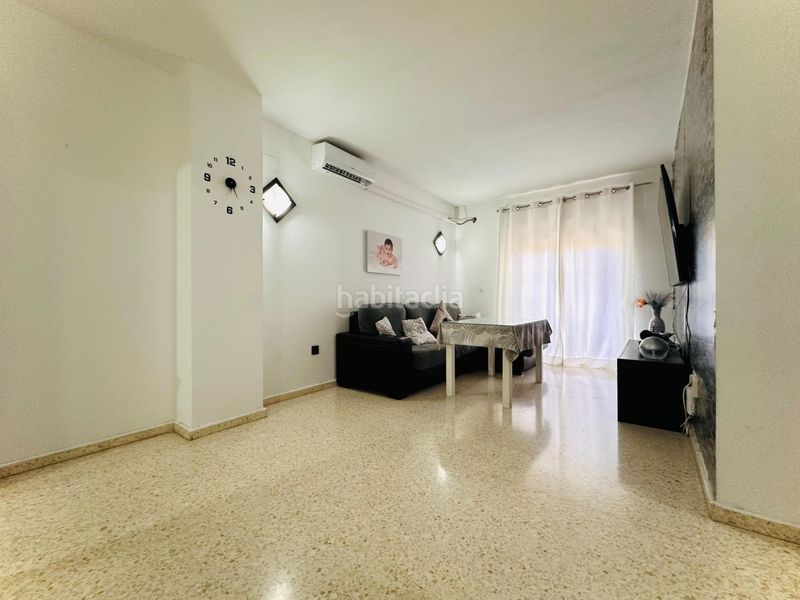 Foto b8d846f9-b5f6-480e-8197-920a23de822b. Flat with parking in Almanjáyar Granada