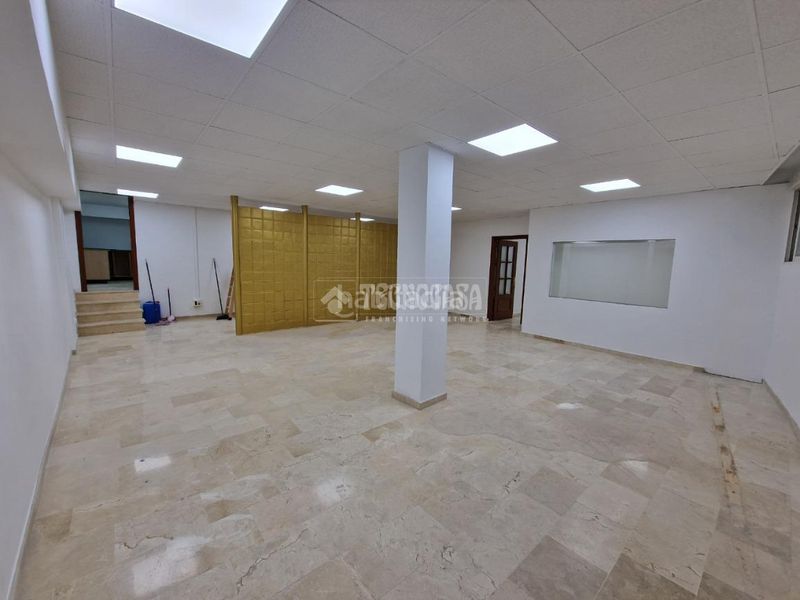 Foto 06ab144b-92bb-4fff-a7ad-86054b1232c4. Alquiler local comercial  en alquiler en Atarfe