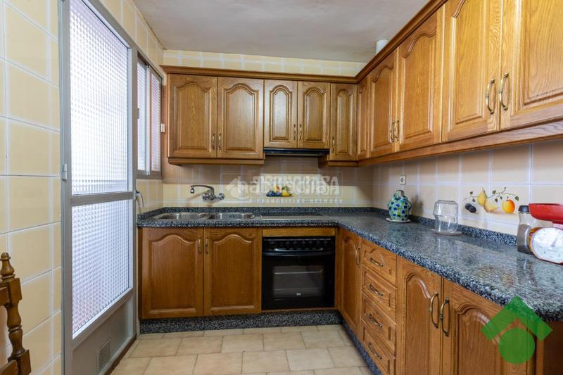 Foto 61c09df0-03f0-49e7-ba7f-a492bf151ad9. Appartement avec parking dans Pinos Puente