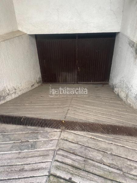 Foto 48ad6df5-a02f-417c-a795-62a44ef8e137. Parking voiture dans Atarfe