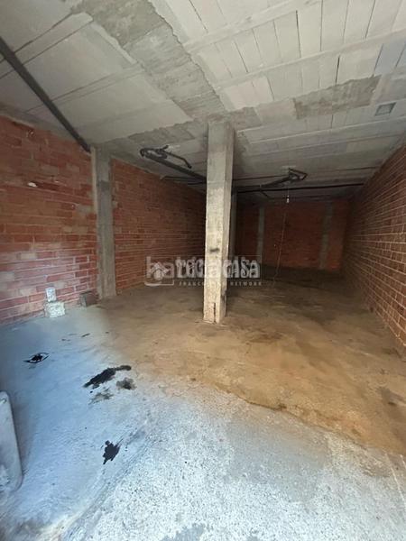 Foto c223b347-896a-4e12-b04f-381522c989f5. Local comercial almacén en venta en Atarfe