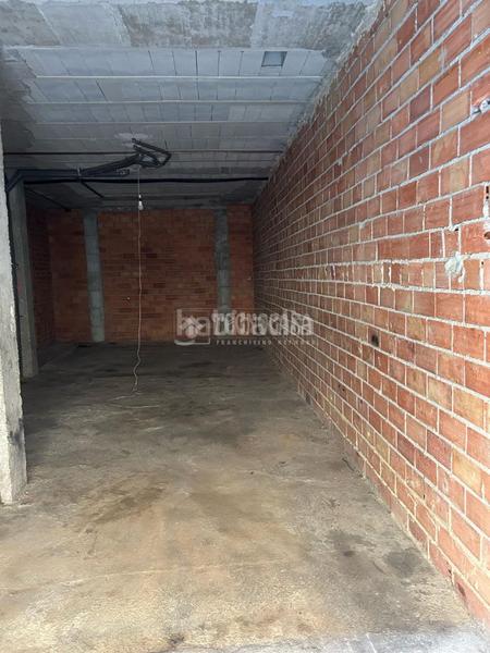 Foto c375afdd-630c-4ad4-8c7d-0ad5ff6eda2a. Local comercial almacén en venta en Atarfe