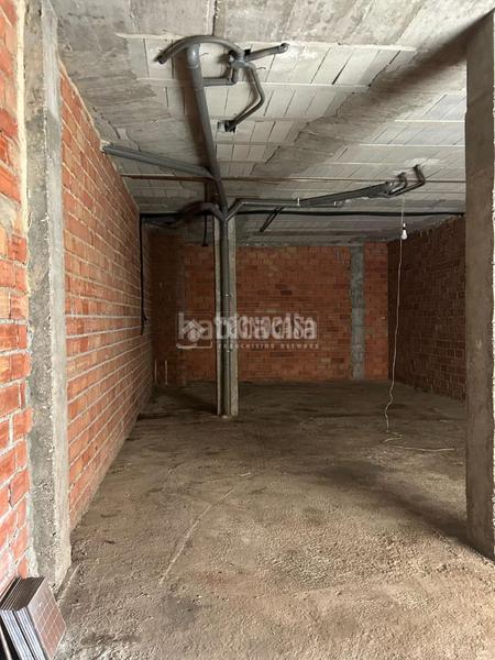 Foto cf98f976-241e-4e1f-a14f-cd5d5c9846fe. Local comercial almacén en venta en Atarfe