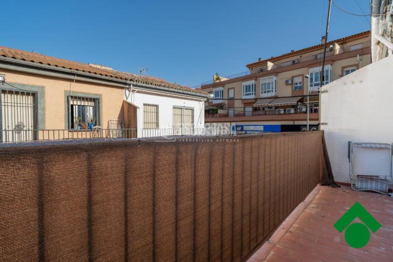 Foto 4881a062-329d-425f-852e-d8aad922b1d7. Casa pareada casa en venta en Atarfe