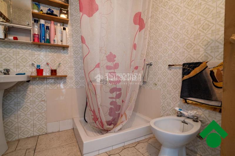 Foto b121fa17-2aa9-429c-aa10-27fcb2b0b209. Casa pareada casa en venta en Atarfe