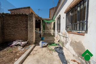 Casa aparellada a Atarfe. Casa en venta en atarfe