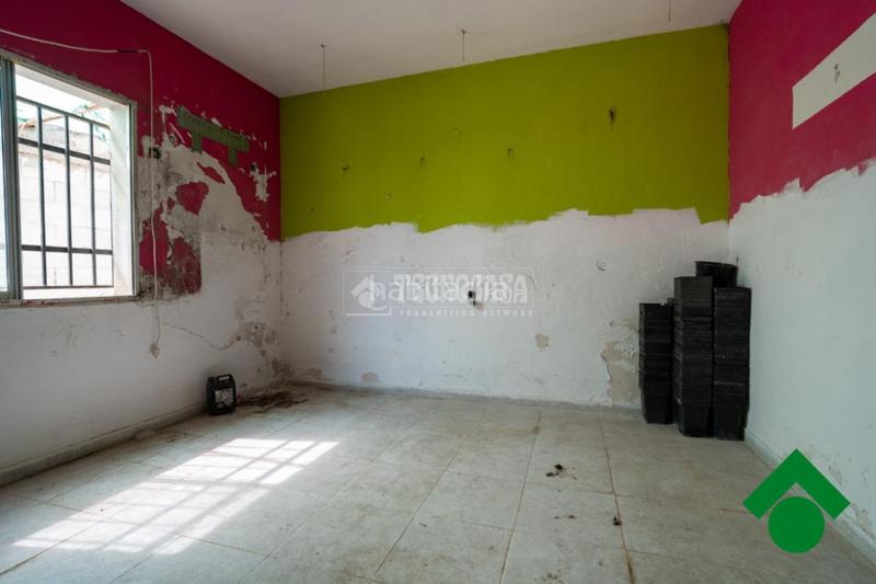 Foto 60e67785-1d91-4451-80d2-7d744d1033d5. Casa pareada casa en venta en Atarfe
